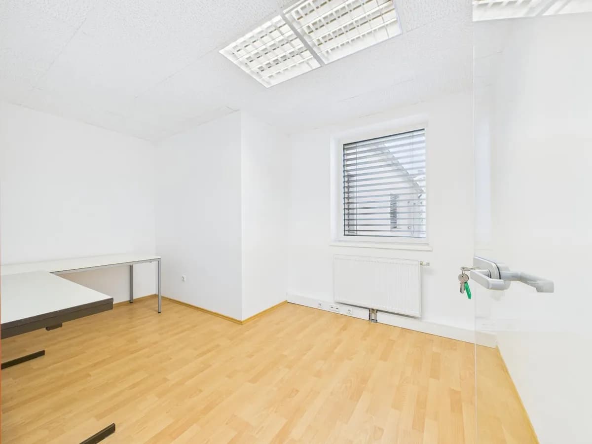 24-Zimmer-Gewerbeimmobilie kaufen in Linz Land – 775 m², € 1.350.000 – Bild 25 von 62