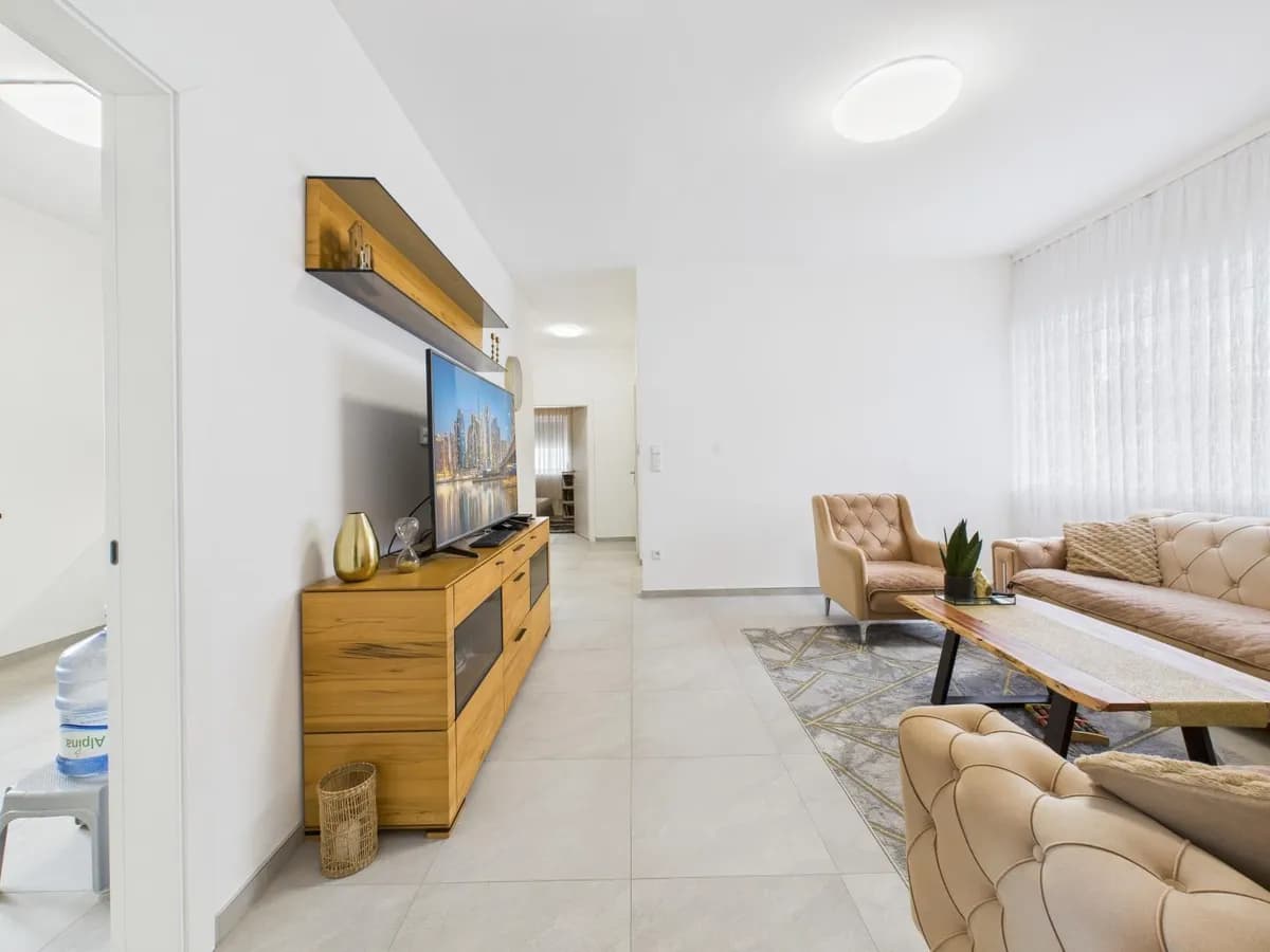 24-Zimmer-Gewerbeimmobilie kaufen in Linz Land – 775 m², € 1.350.000 – Bild 50 von 62