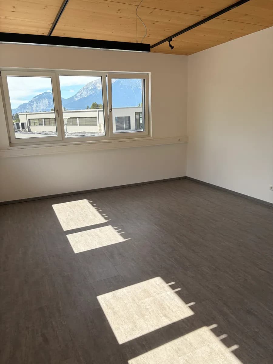 1-Zimmer-Gewerbeimmobilie mieten in Innsbruck-Land – 22 m², € 500 – Bild 4 von 5