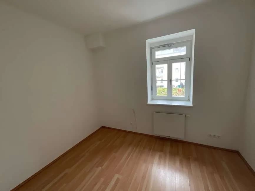 2-Zimmer-Wohnung mieten in Bruck-Mürzzuschlag – 73 m², € 962 – Bild 3 von 9