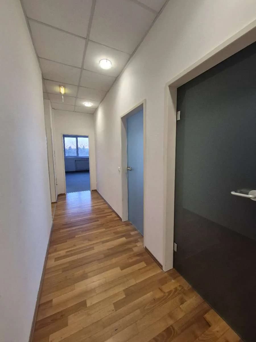 7-Zimmer-Gewerbeimmobilie mieten in Graz – 185 m², € 13 – Bild 9 von 28