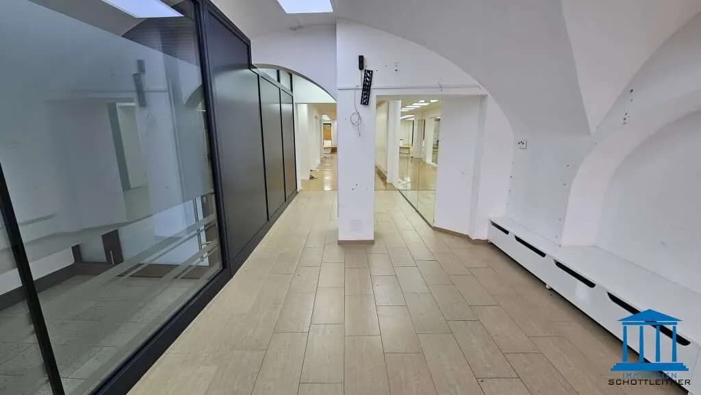 Gewerbeimmobilie mieten in Wiener Neustadt – 265 m², € 2.161 – Bild 6 von 26