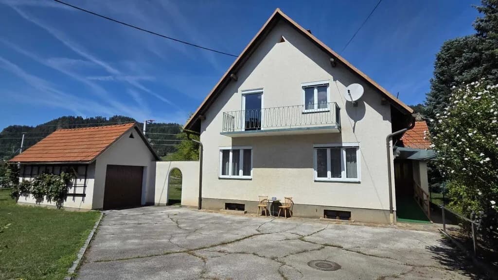 Haus kaufen in Sankt Veit an der Glan – 127 m², € 145.000 – Bild 1 von 28