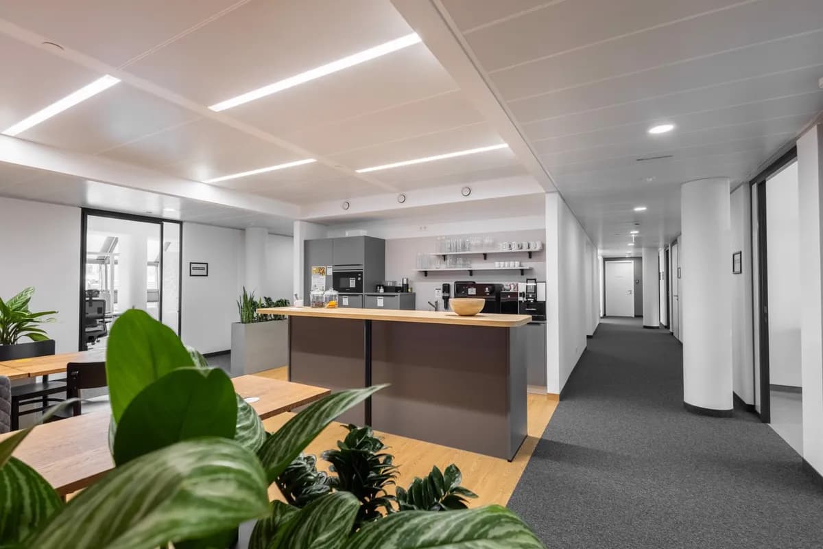 Gewerbeimmobilie mieten in Wien – 605 m² – Bild 2 von 6