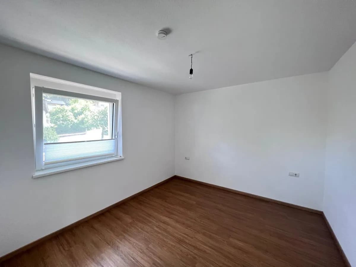 3-Zimmer-Wohnung mieten in Schwaz – 78 m², € 1.281 – Bild 3 von 9