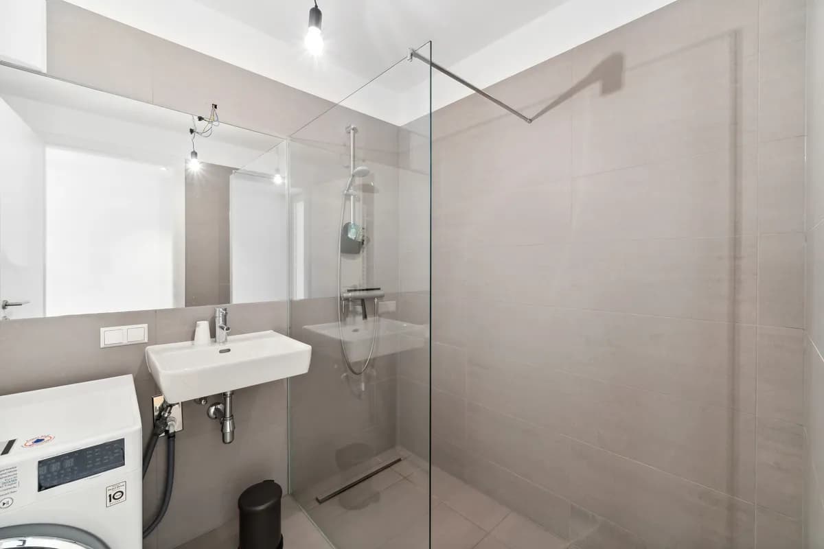3-Zimmer-Wohnung mieten in Wien – 93 m², € 1.990 – Bild 10 von 12