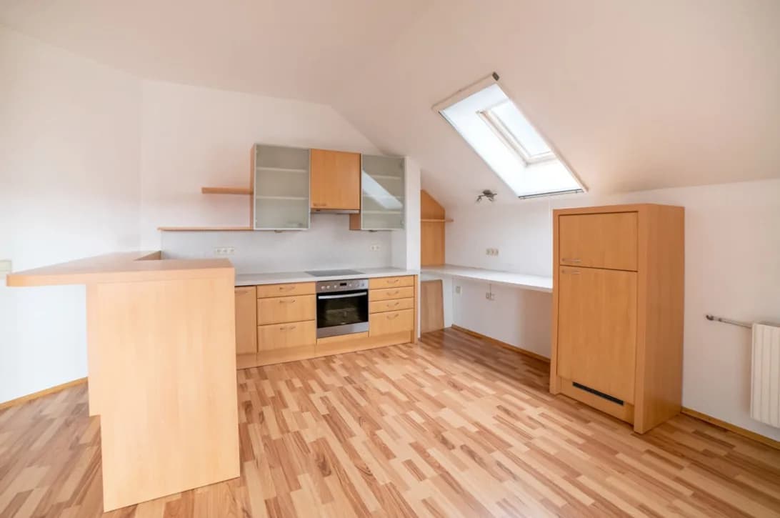 4-Zimmer-Wohnung mieten in Braunau am Inn – 100 m², € 1.350 – Bild 3 von 11