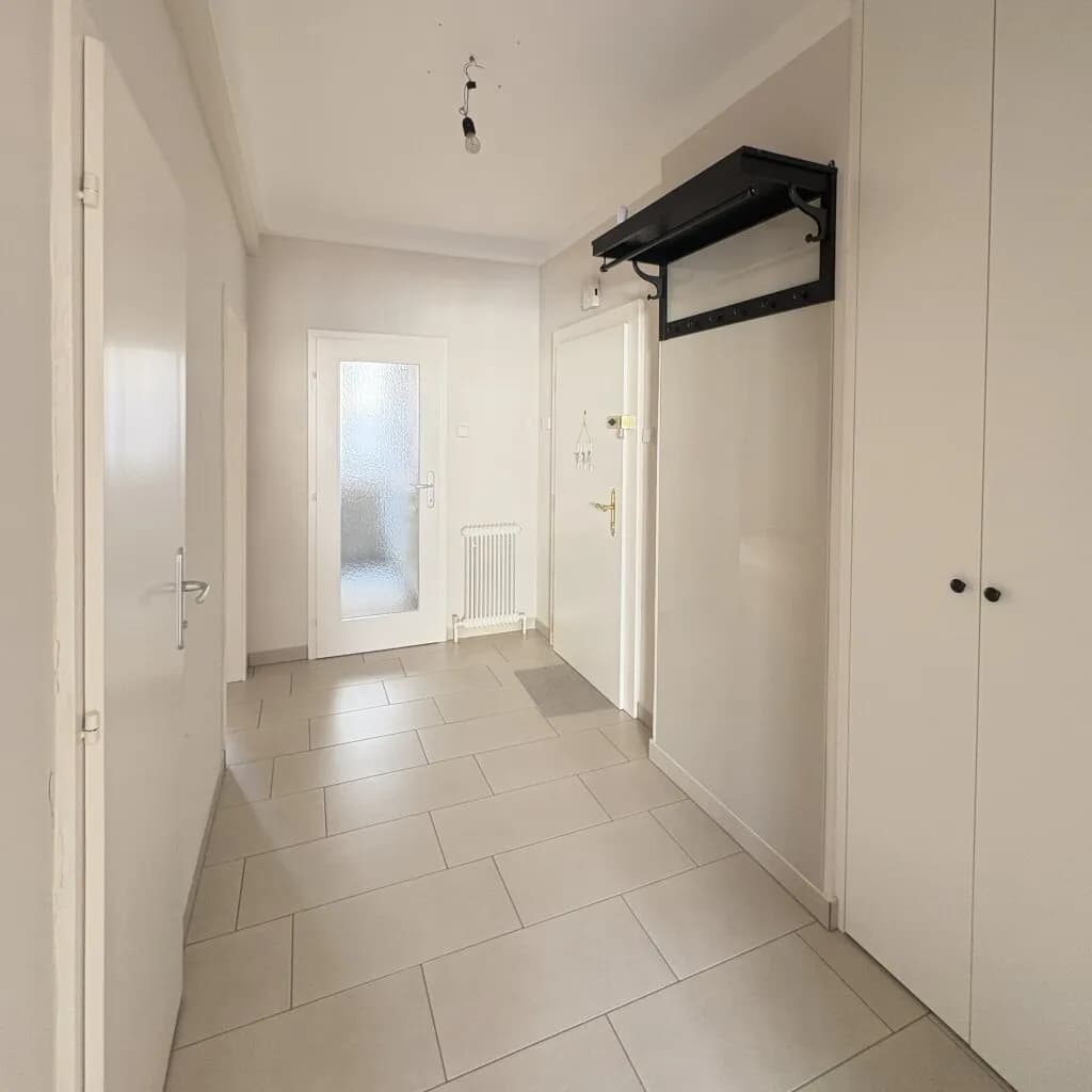2-Zimmer-Wohnung mieten in Baden – 50,15 m², € 900 – Bild 3 von 8