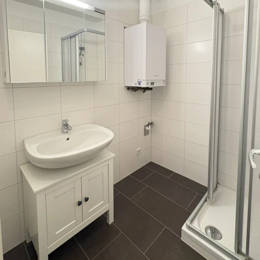2-Zimmer-Wohnung mieten in Baden – 50,15 m², € 900 – Bild 6 von 8