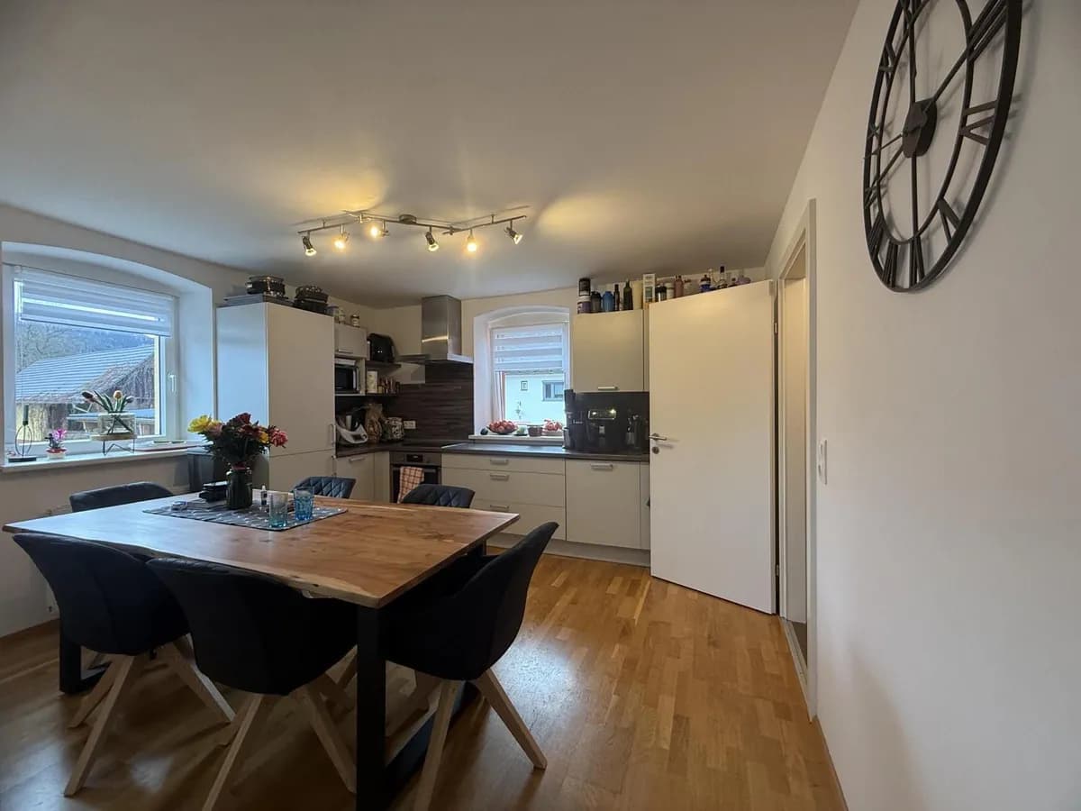 2-Zimmer-Wohnung mieten in Bruck-Mürzzuschlag – 94 m², € 1.037 – Bild 2 von 8