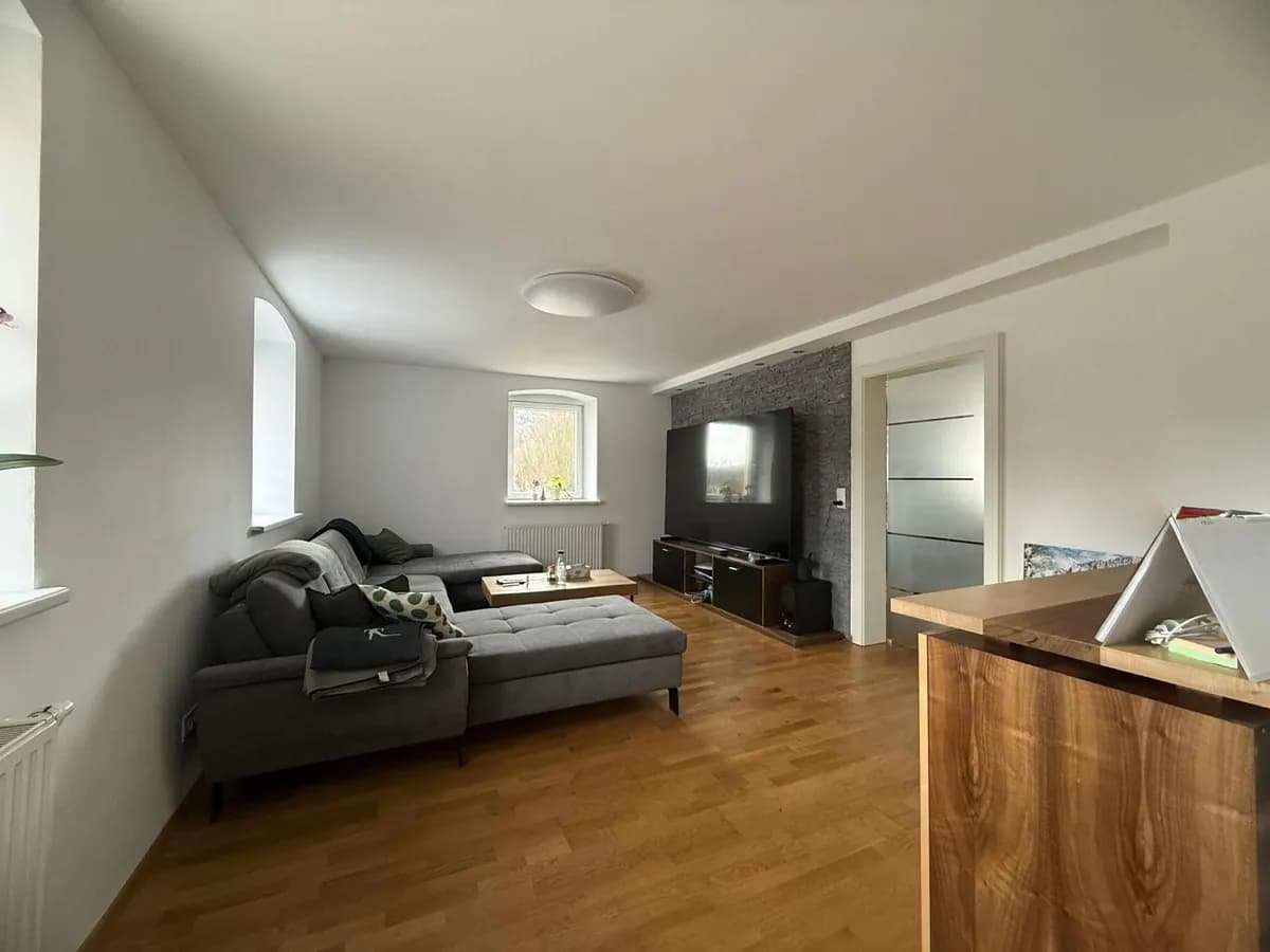 2-Zimmer-Wohnung mieten in Bruck-Mürzzuschlag – 94 m², € 1.037 – Bild 4 von 8