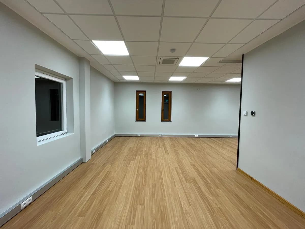 4-Zimmer-Gewerbeimmobilie mieten in Graz-Umgebung – 120 m², € 9 – Bild 10 von 14