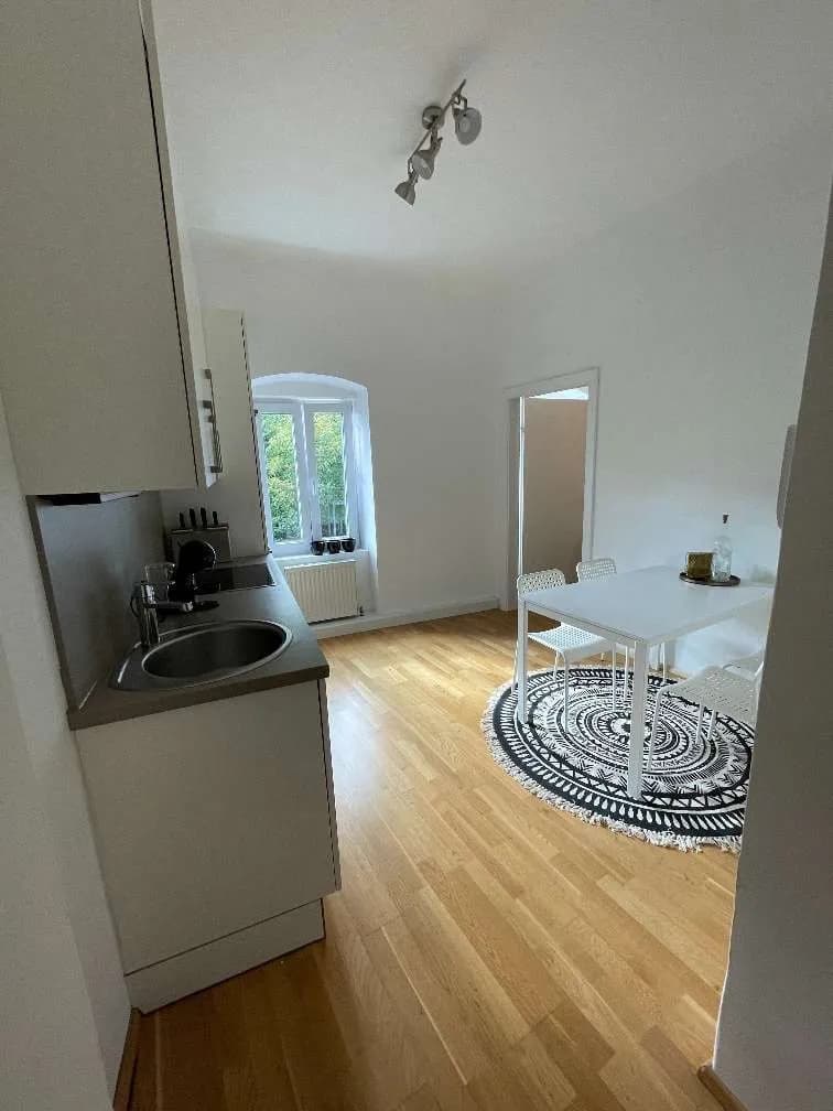 2-Zimmer-Wohnung mieten in Linz – 41 m², € 1.400 – Bild 4 von 38