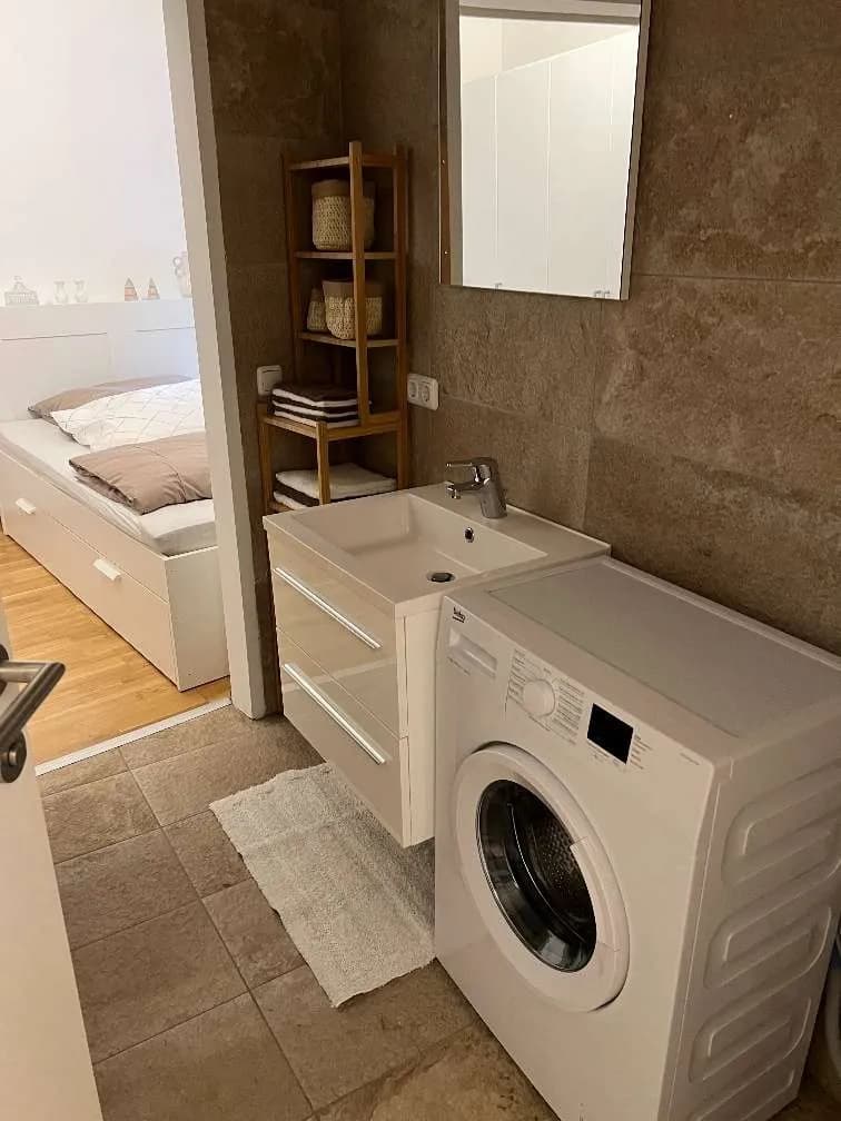 2-Zimmer-Wohnung mieten in Linz – 41 m², € 1.400 – Bild 36 von 38