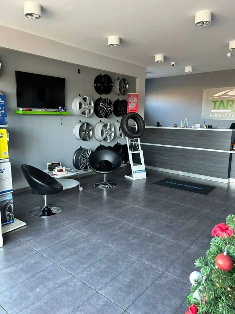 Gewerbeimmobilie kaufen in Eisenstadt - Umgebung – 1 200 m², € 2.355.000 – Bild 3 von 17