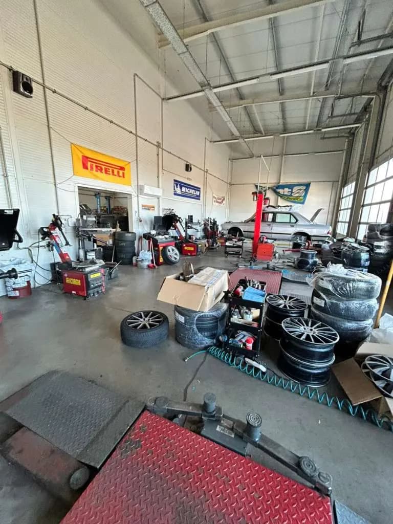 Gewerbeimmobilie kaufen in Eisenstadt - Umgebung – 1 200 m², € 2.355.000 – Bild 10 von 17