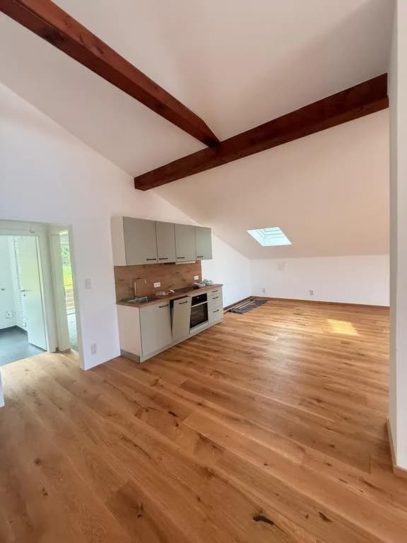 2-Zimmer-Immobilie mieten in Vöcklabruck – 92 m², € 1.386 – Bild 2 von 9