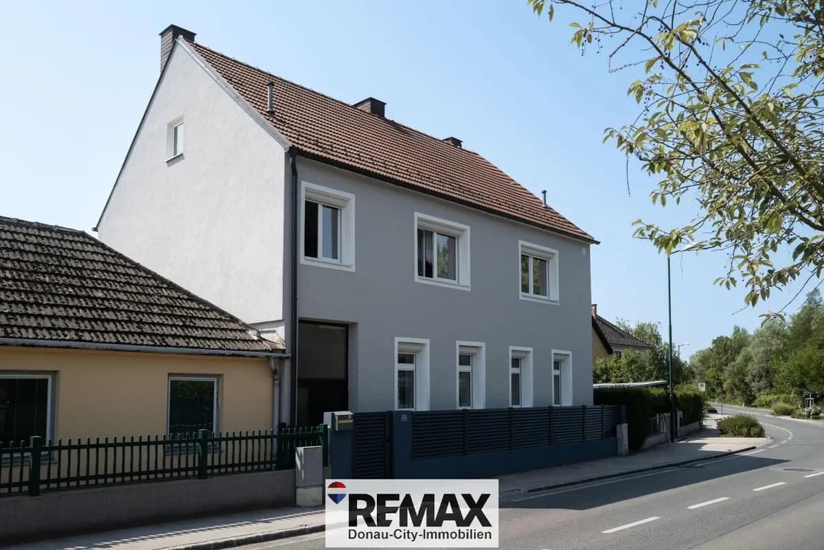 6-Zimmer-Gewerbeimmobilie kaufen in Tulln – 156 m², € 370.000 – Bild 1 von 27