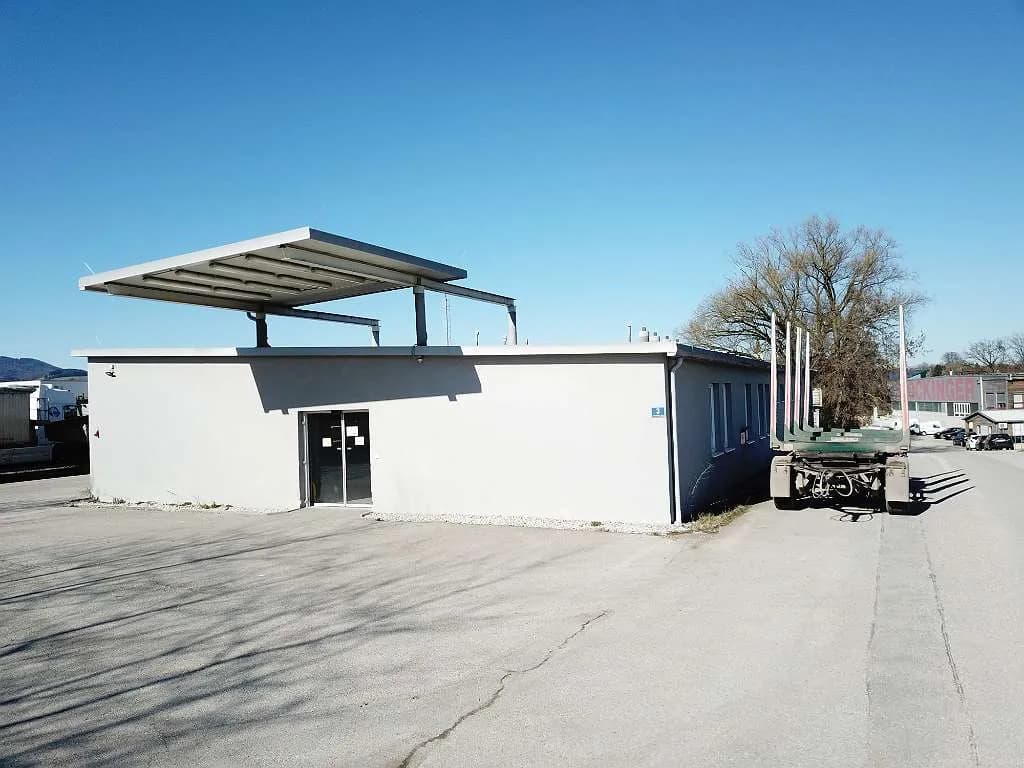 9-Zimmer-Gewerbeimmobilie kaufen in Amstetten – 443 m², € 388.000 – Bild 1 von 39
