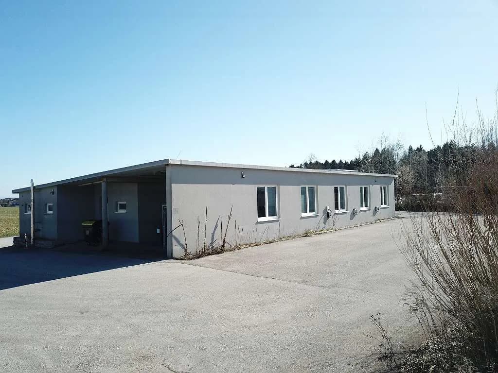9-Zimmer-Gewerbeimmobilie kaufen in Amstetten – 443 m², € 388.000 – Bild 3 von 39