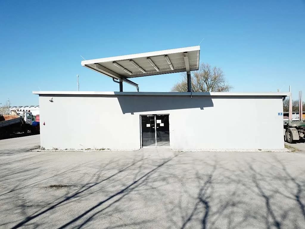 9-Zimmer-Gewerbeimmobilie kaufen in Amstetten – 443 m², € 388.000 – Bild 7 von 39