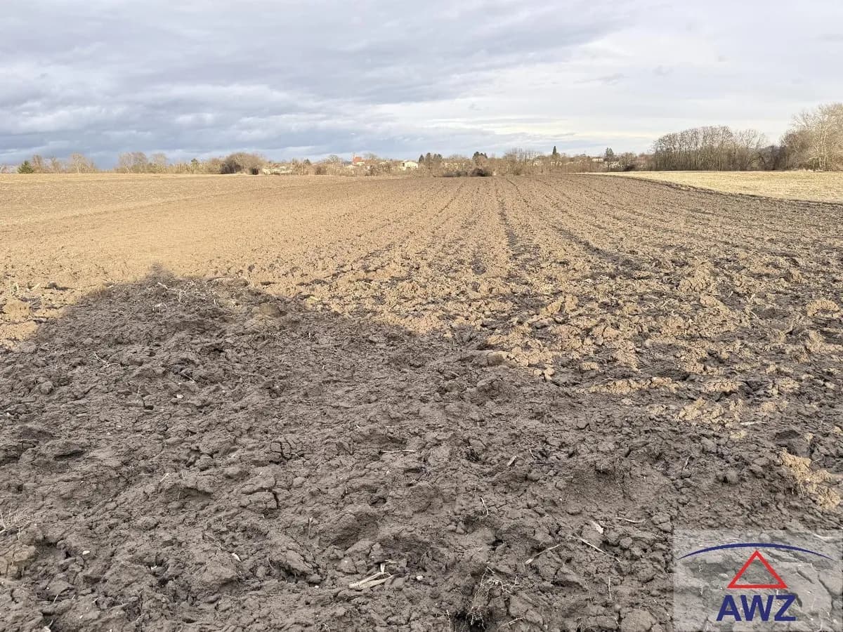 Grundstück kaufen in Korneuburg – 23 265 m² – Bild 2 von 2