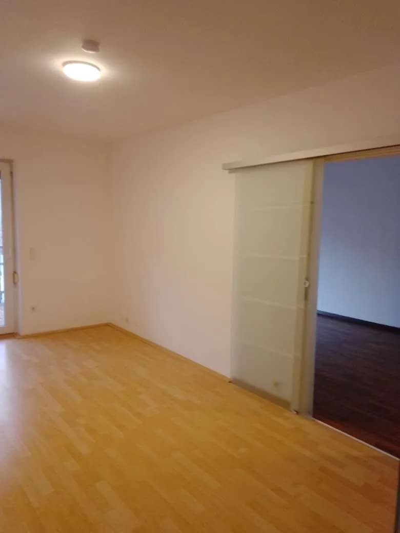 2-Zimmer-Wohnung mieten in Mistelbach – 97 m², € 1.105 – Bild 11 von 18