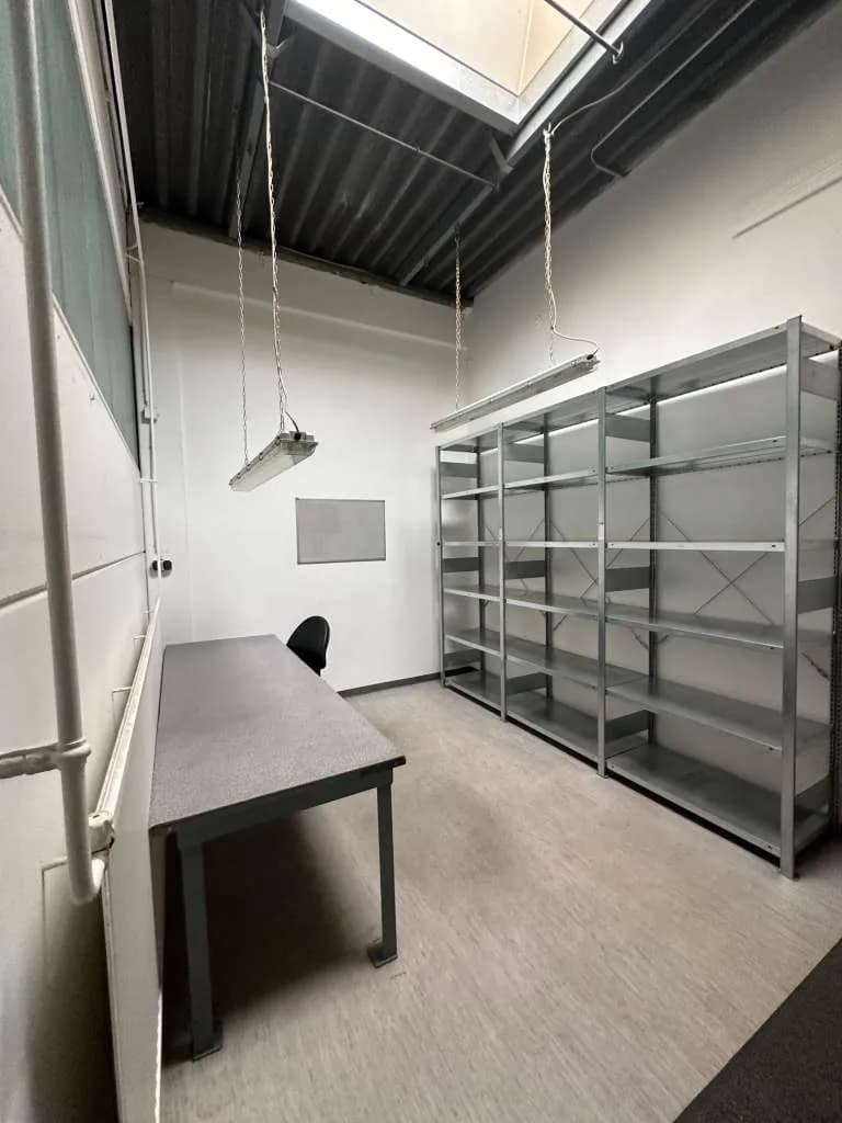 Gewerbeimmobilie mieten in Mödling – 424 m², € 3.180 – Bild 9 von 22