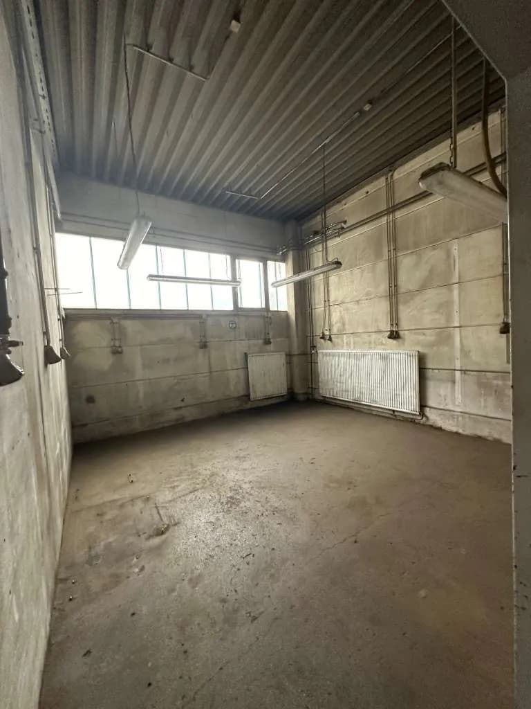 Gewerbeimmobilie mieten in Mödling – 424 m², € 3.180 – Bild 12 von 22