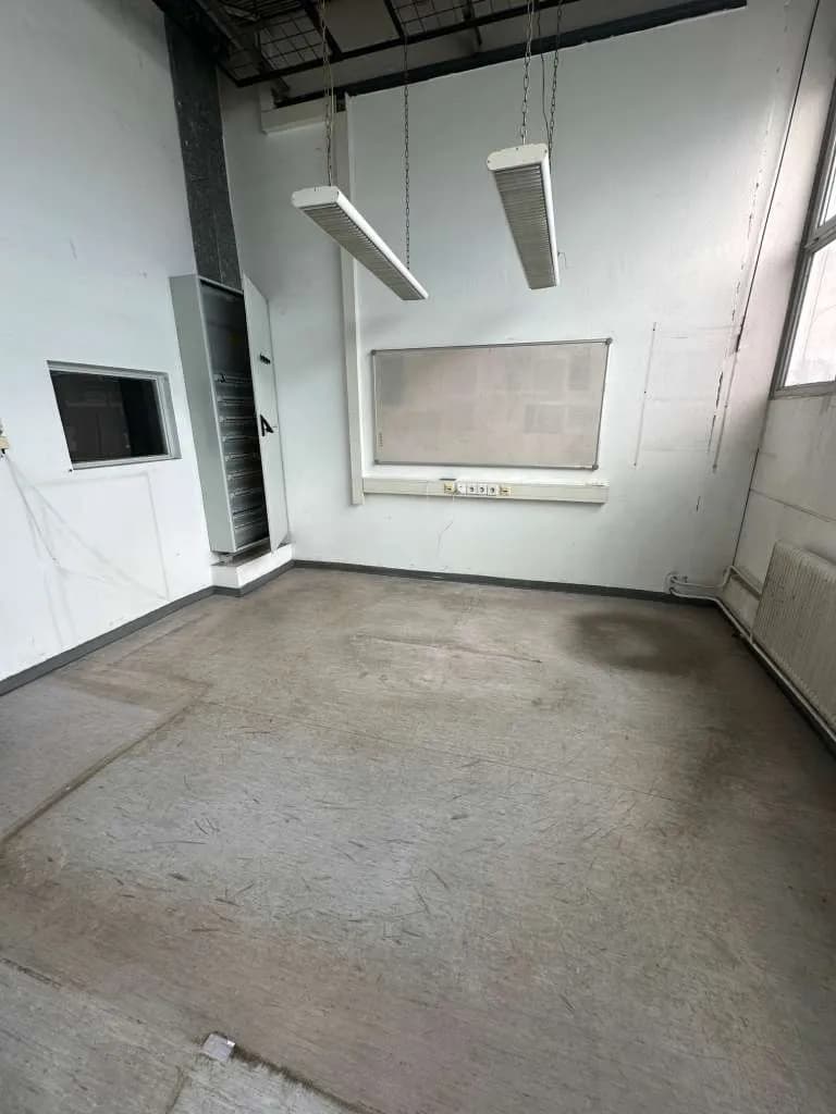 Gewerbeimmobilie mieten in Mödling – 424 m², € 3.180 – Bild 17 von 22