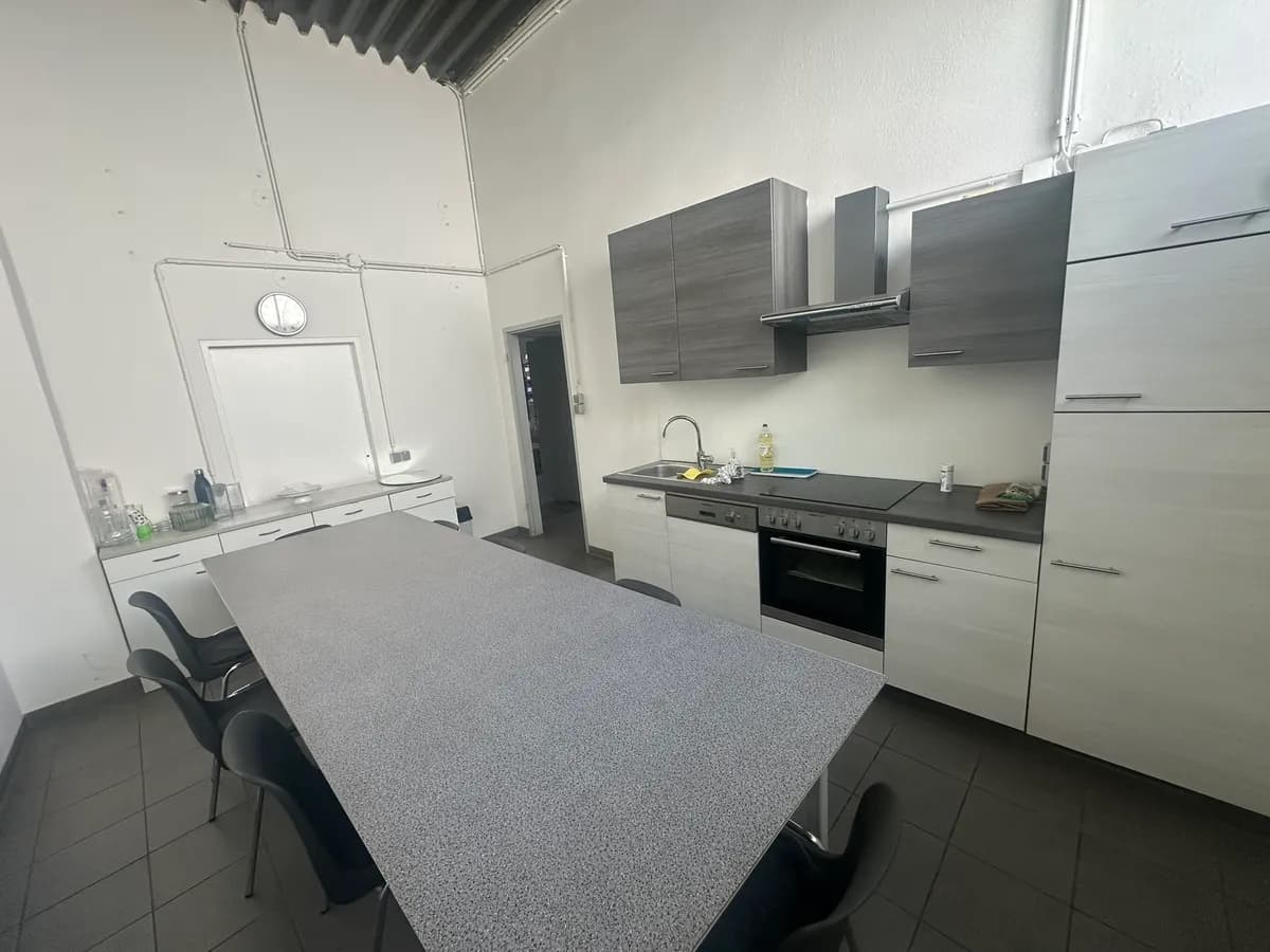 Gewerbeimmobilie mieten in Mödling – 424 m², € 3.180 – Bild 22 von 22