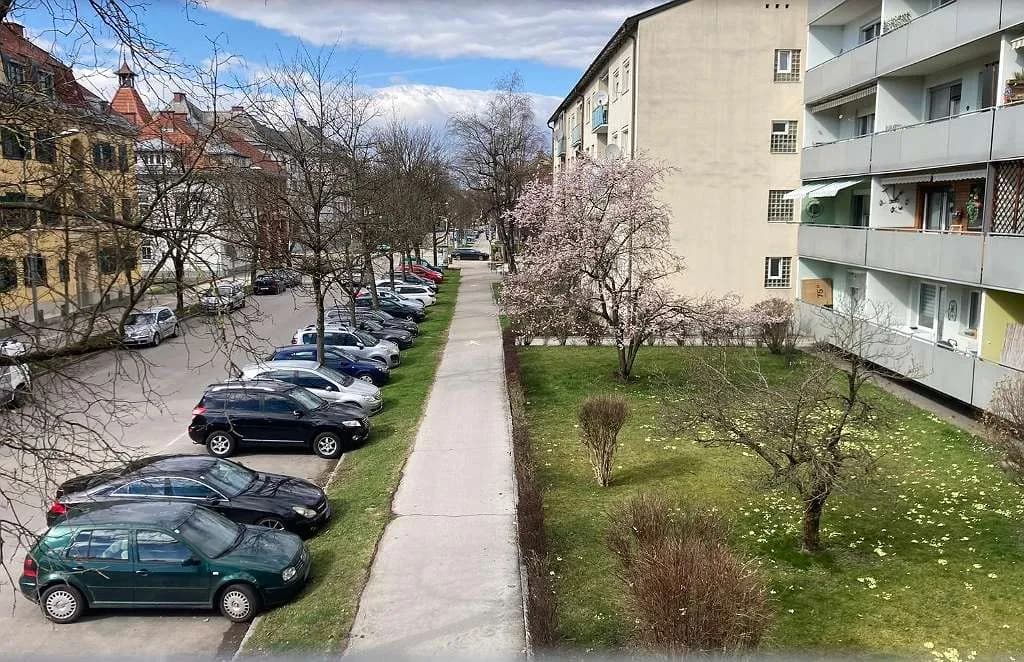 1-Zimmer-Wohnung mieten in Klagenfurt – 20 m², € 25 – Bild 2 von 14