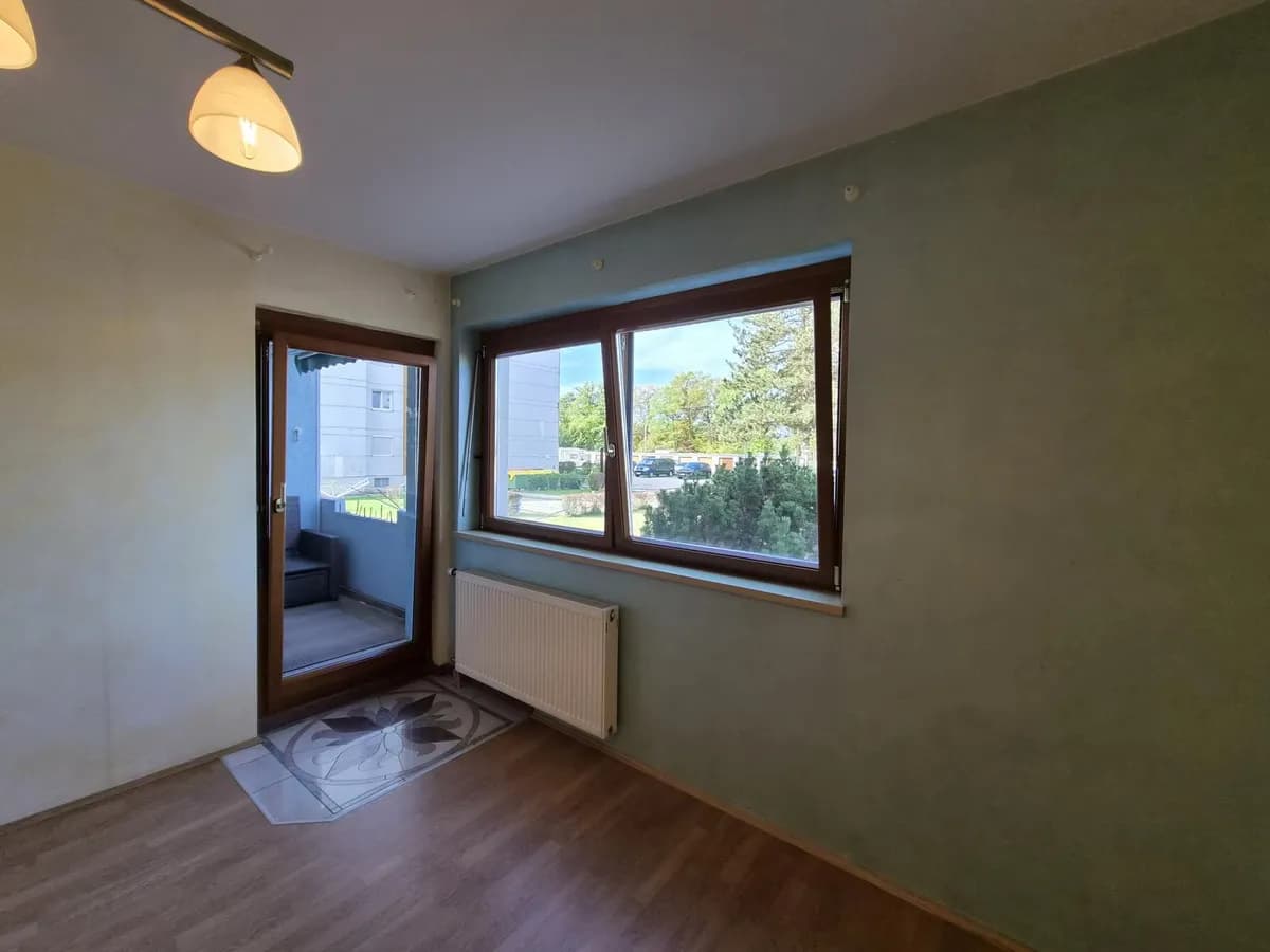 Wohnung kaufen in Gmunden – 80 m², € 185.000 – Bild 2 von 14