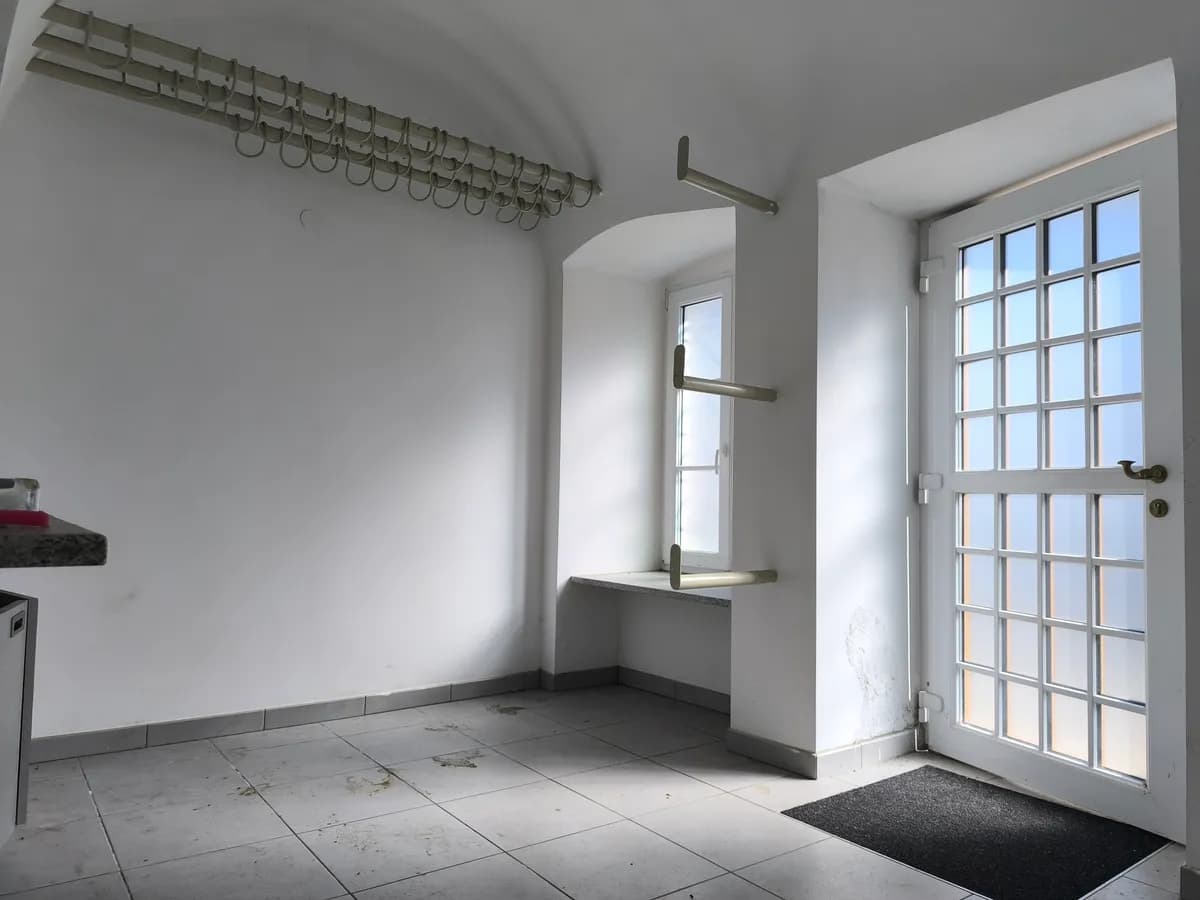 3-Zimmer-Wohnung mieten in Perg – 110 m², € 1.400 – Bild 21 von 24