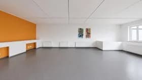 Gewerbeimmobilie mieten in Salzburg-Umgebung – 225 m², € 6 – Bild 2 von 11