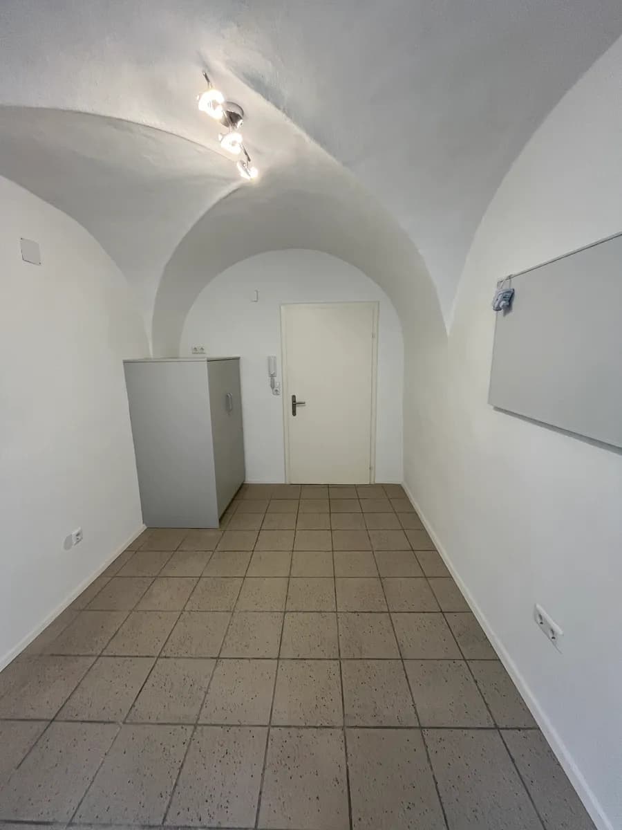 1-Zimmer-Wohnung mieten in Klagenfurt – 26 m², € 584 – Bild 6 von 10