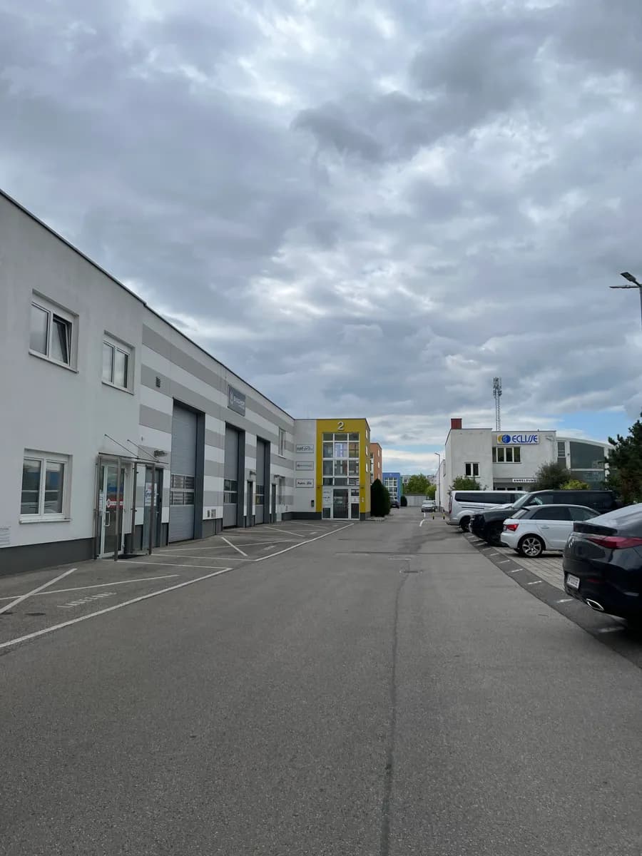 Gewerbeimmobilie mieten in Wien – 310 m², € 5.500 – Bild 2 von 3