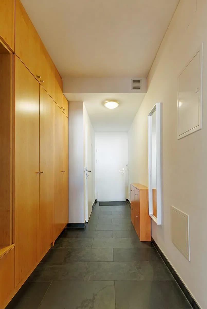 3-Zimmer-Wohnung mieten in Wien – 100 m², € 1.700 – Bild 2 von 6