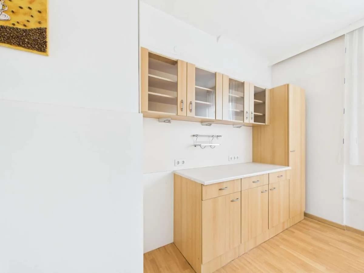 13-Zimmer-Gewerbeimmobilie kaufen in Linz – 423 m², € 645.000 – Bild 10 von 10