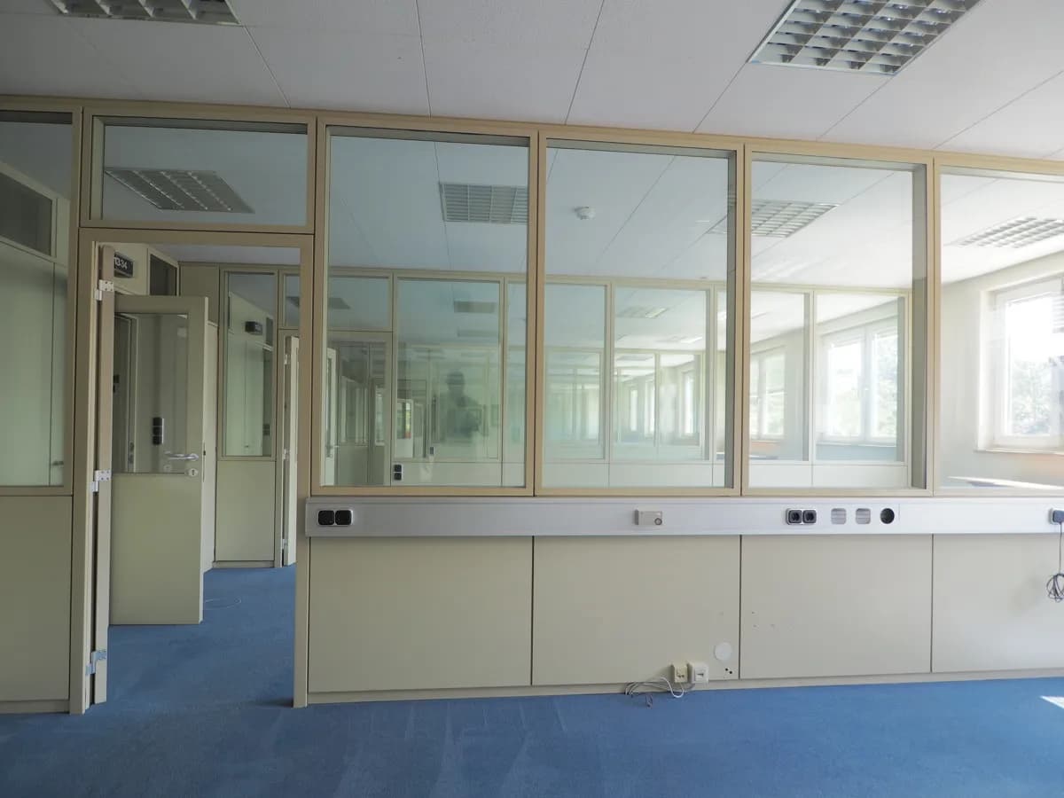 Gewerbeimmobilie mieten in Steyr – 200 m², € 7 – Bild 5 von 10