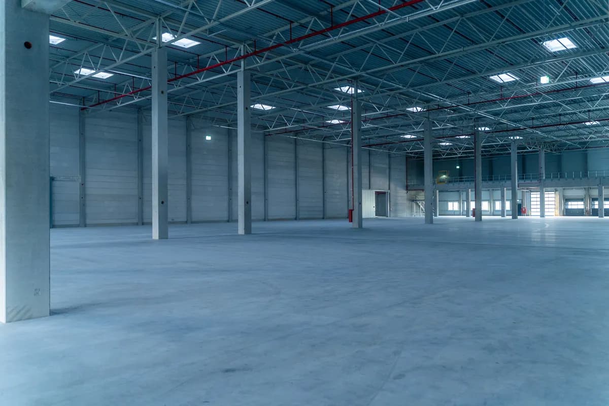 Gewerbeimmobilie mieten in Baden – 7 016 m² – Bild 3 von 7