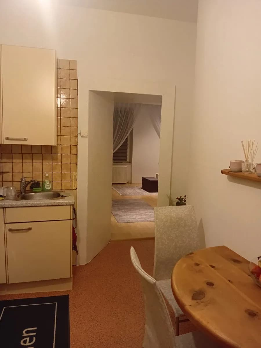 3-Zimmer-Wohnung mieten in Wien – 63 m², € 587 – Bild 8 von 10