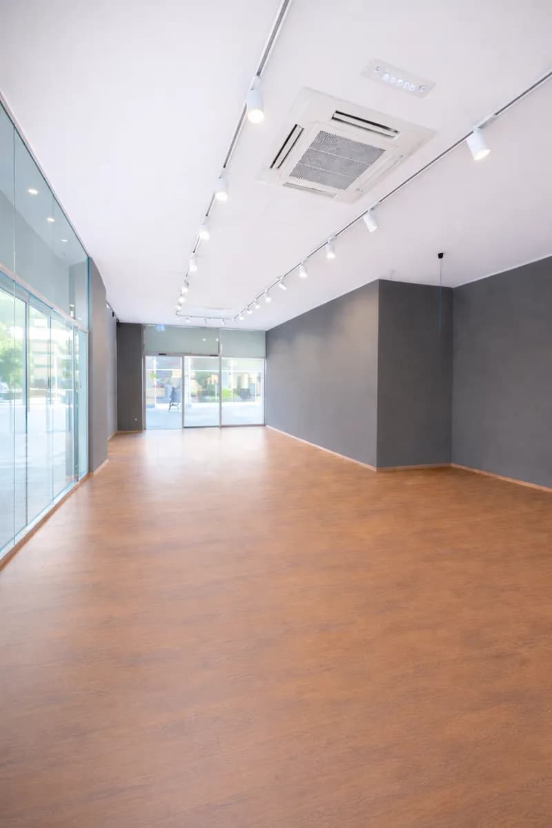 Gewerbeimmobilie mieten in Wels – 97 m², € 2.900 – Bild 2 von 8