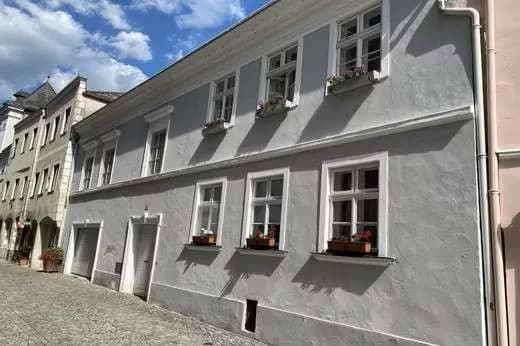 2-Zimmer-Wohnung mieten in Krems an der Donau – 65 m², € 495 – Bild 1 von 13