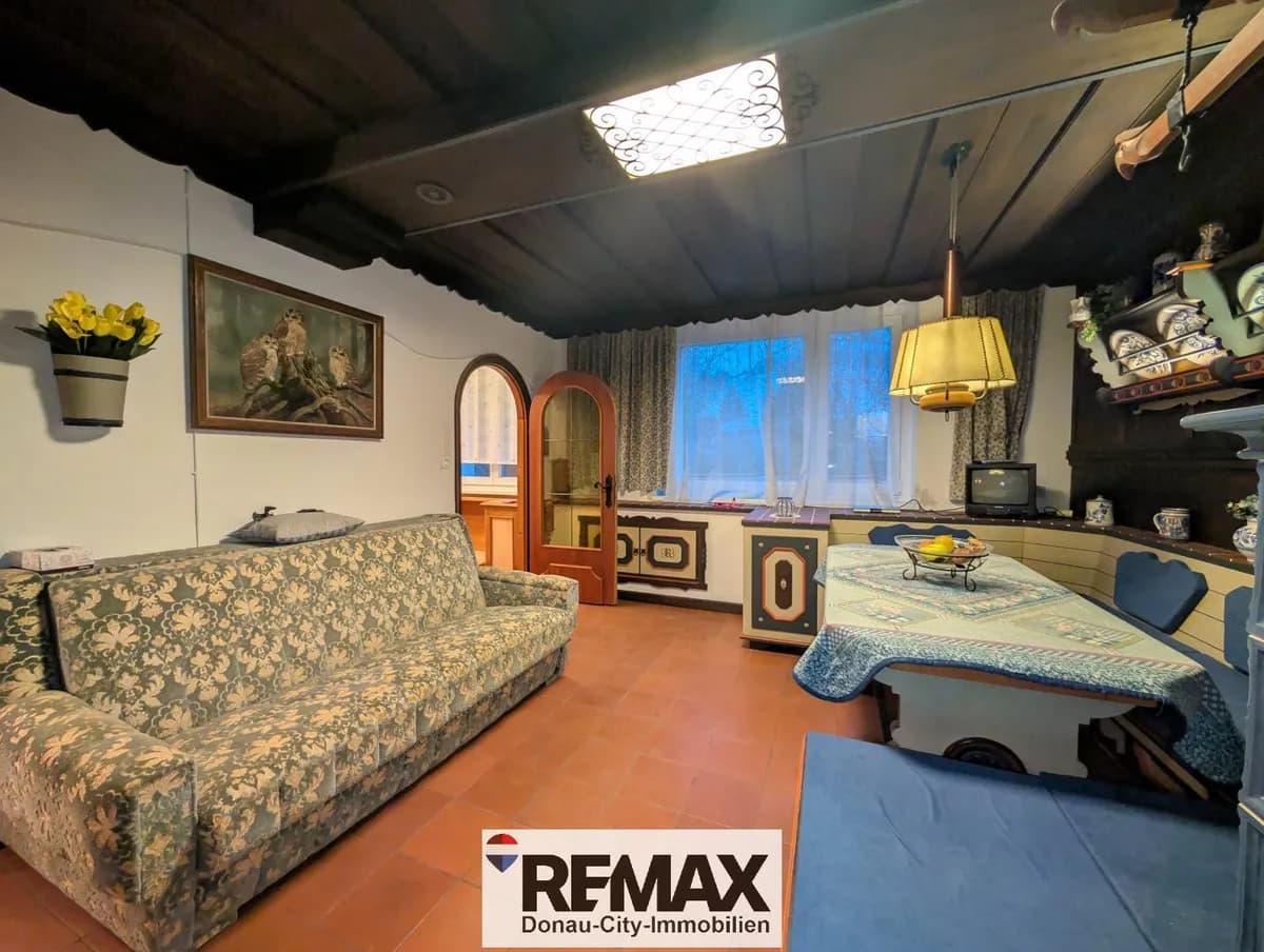 2-Zimmer-Wohnung kaufen in Baden – 54 m², € 150.000 – Bild 1 von 10