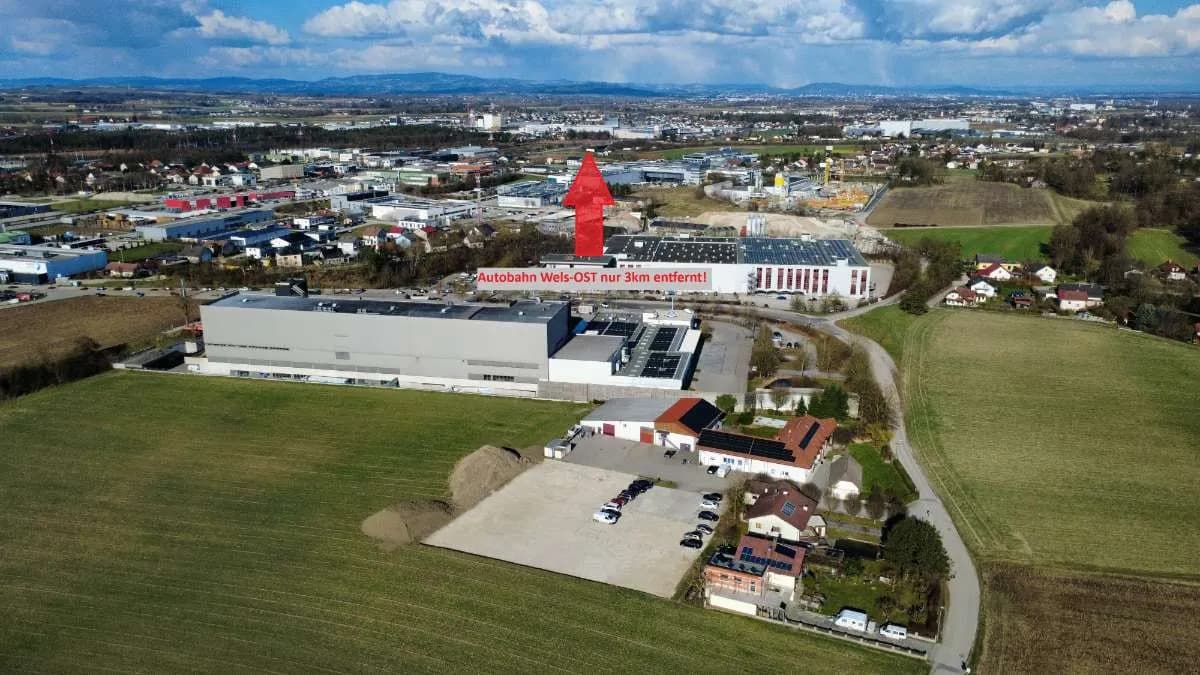 Immobilie mieten in Wels – 1 000 m² – Bild 2 von 2
