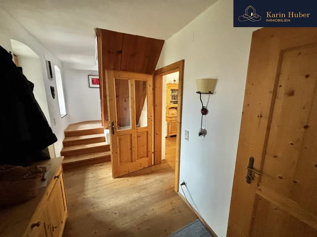 8-Zimmer-Immobilie kaufen in Krems Land – 306 m², € 795.000 – Bild 10 von 23