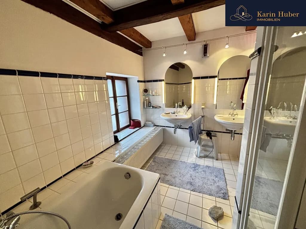8-Zimmer-Immobilie kaufen in Krems Land – 306 m², € 795.000 – Bild 19 von 23