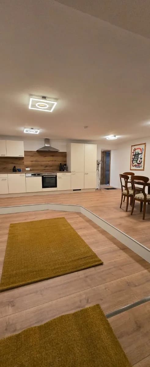 2-Zimmer-Gewerbeimmobilie mieten in Feldkirchen – 43 m², € 350 – Bild 2 von 6