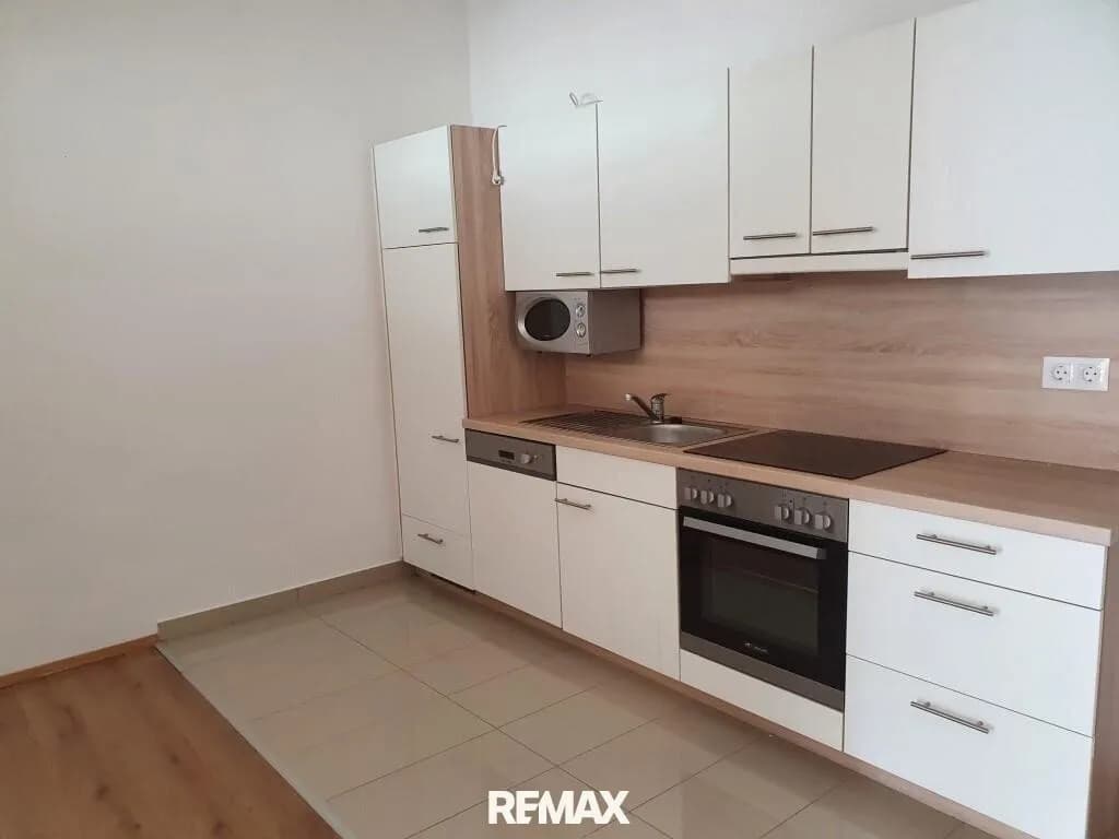 2-Zimmer-Wohnung mieten in Neusiedl am See – 70 m², € 650 – Bild 2 von 10